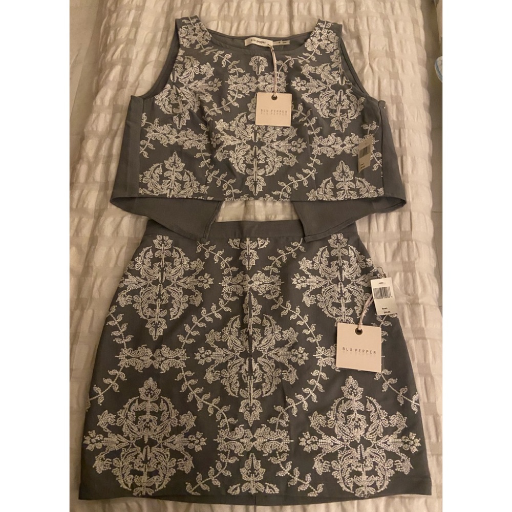 Blue Pepper 2 Piece Set NEVER WORN